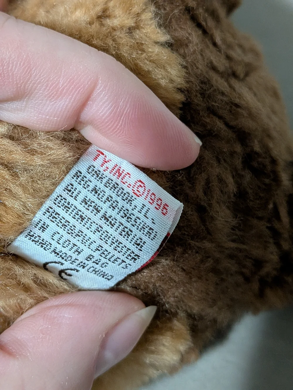 TY Beanie Stuffed Plush Animal CHIPS Dog Light & Dark Brown Vintage 1996